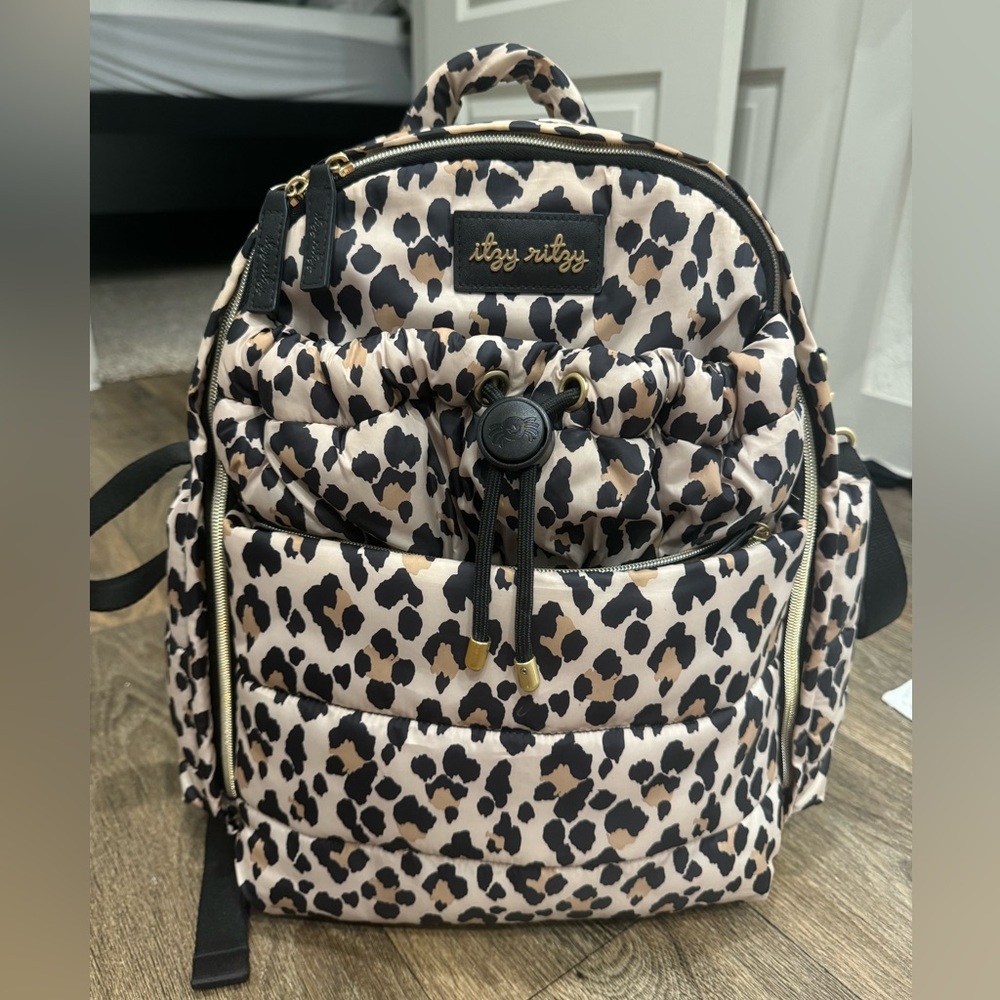 Itzy Ritzy Leopard Dream Diaper Backpack